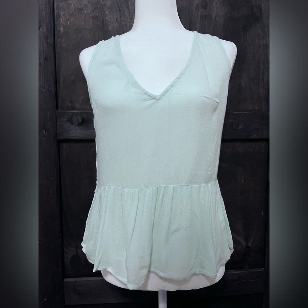 Elegant Mint Sleeveless Women's Tank Top